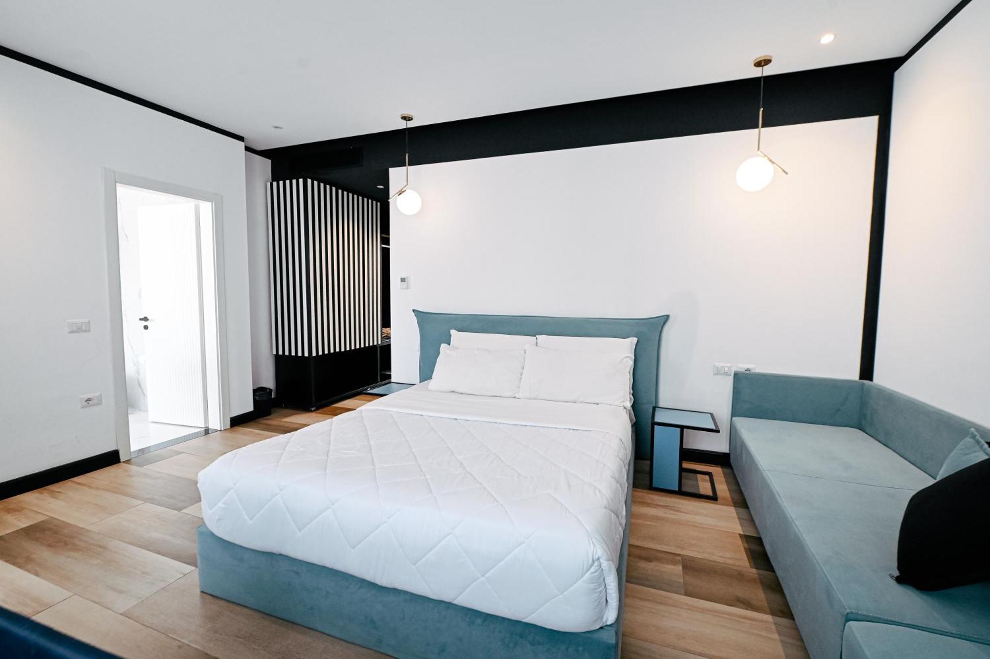 Royal G Max Hotel 5*