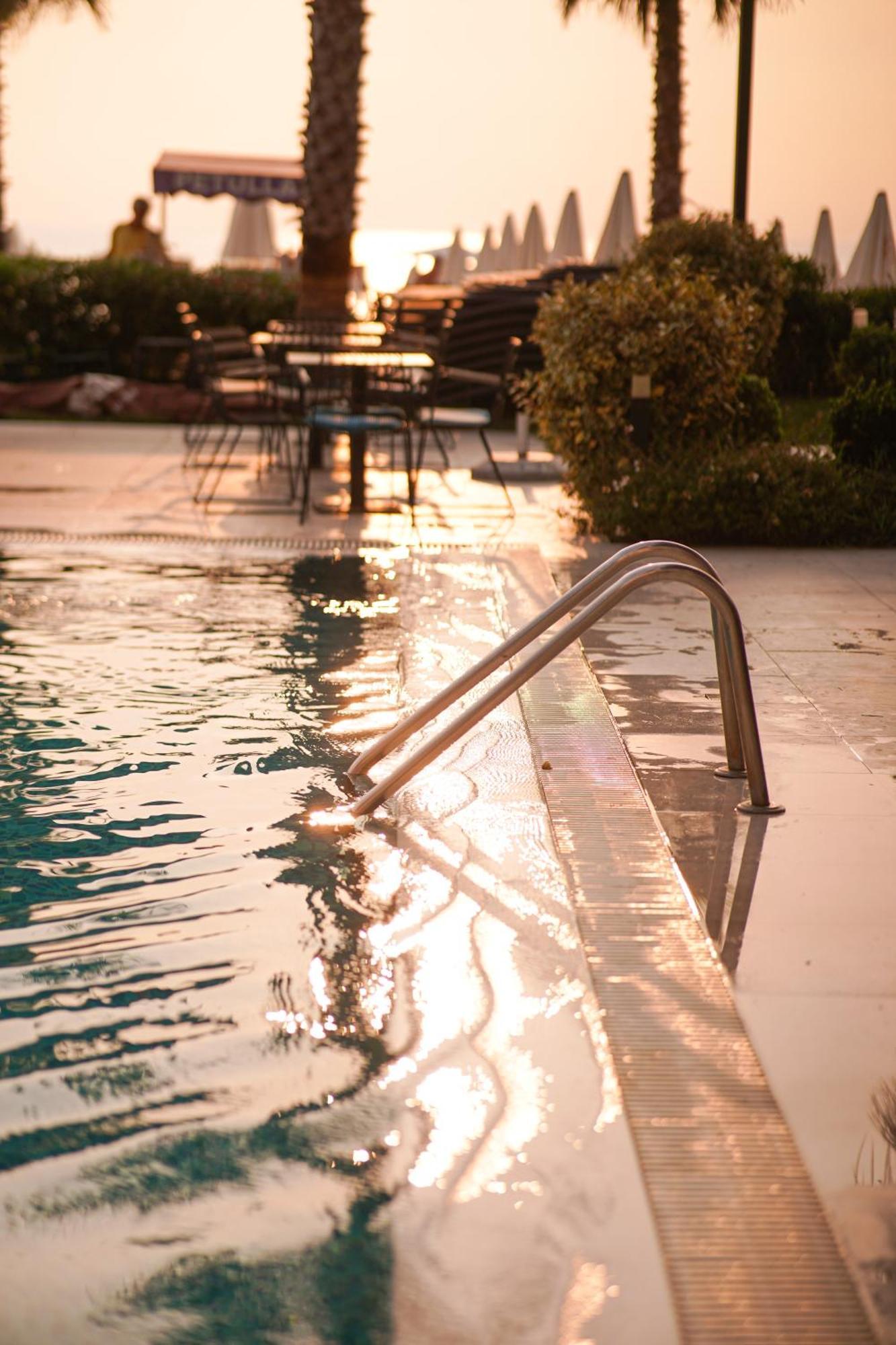 Royal G Max Hotel 5*